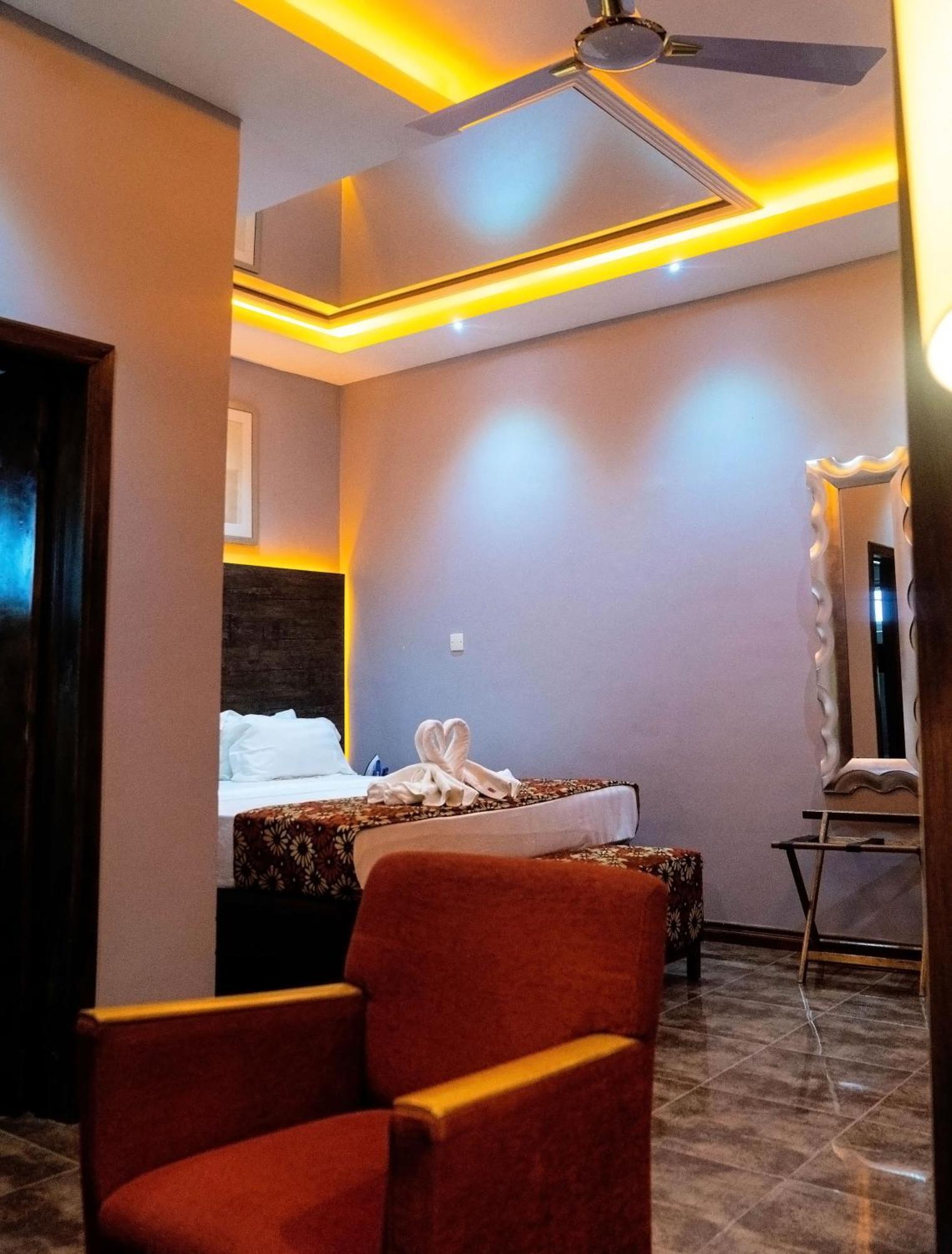 Grand Casamora Hotel Ogbodjo Dış mekan fotoğraf