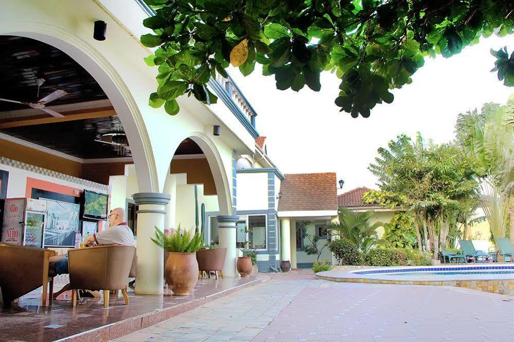 Grand Casamora Hotel Ogbodjo Dış mekan fotoğraf
