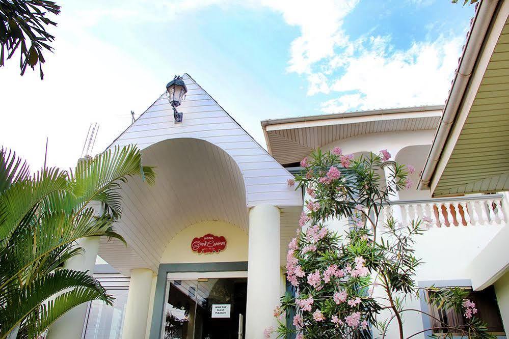 Grand Casamora Hotel Ogbodjo Dış mekan fotoğraf